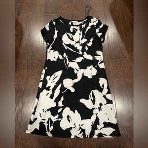 Calvin Klein Women black|white Stretch Short sleeve Floral Dress Size 8